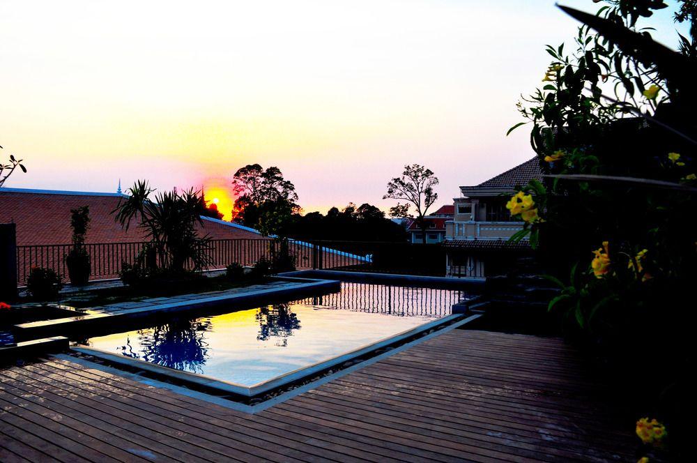 Sun Inns Hotel Sziemreap Kültér fotó