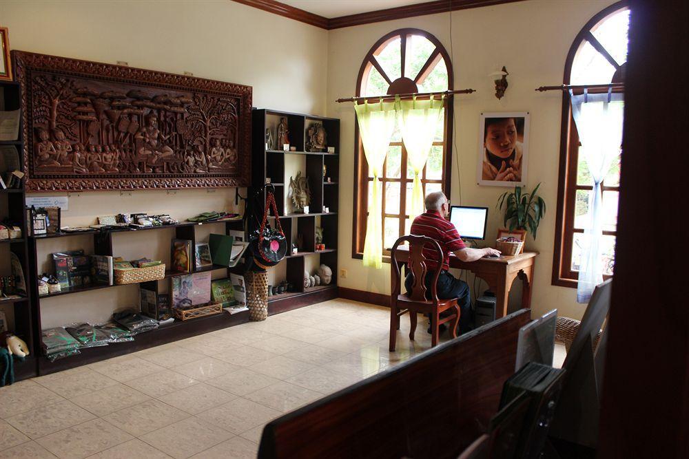 Sun Inns Hotel Sziemreap Kültér fotó