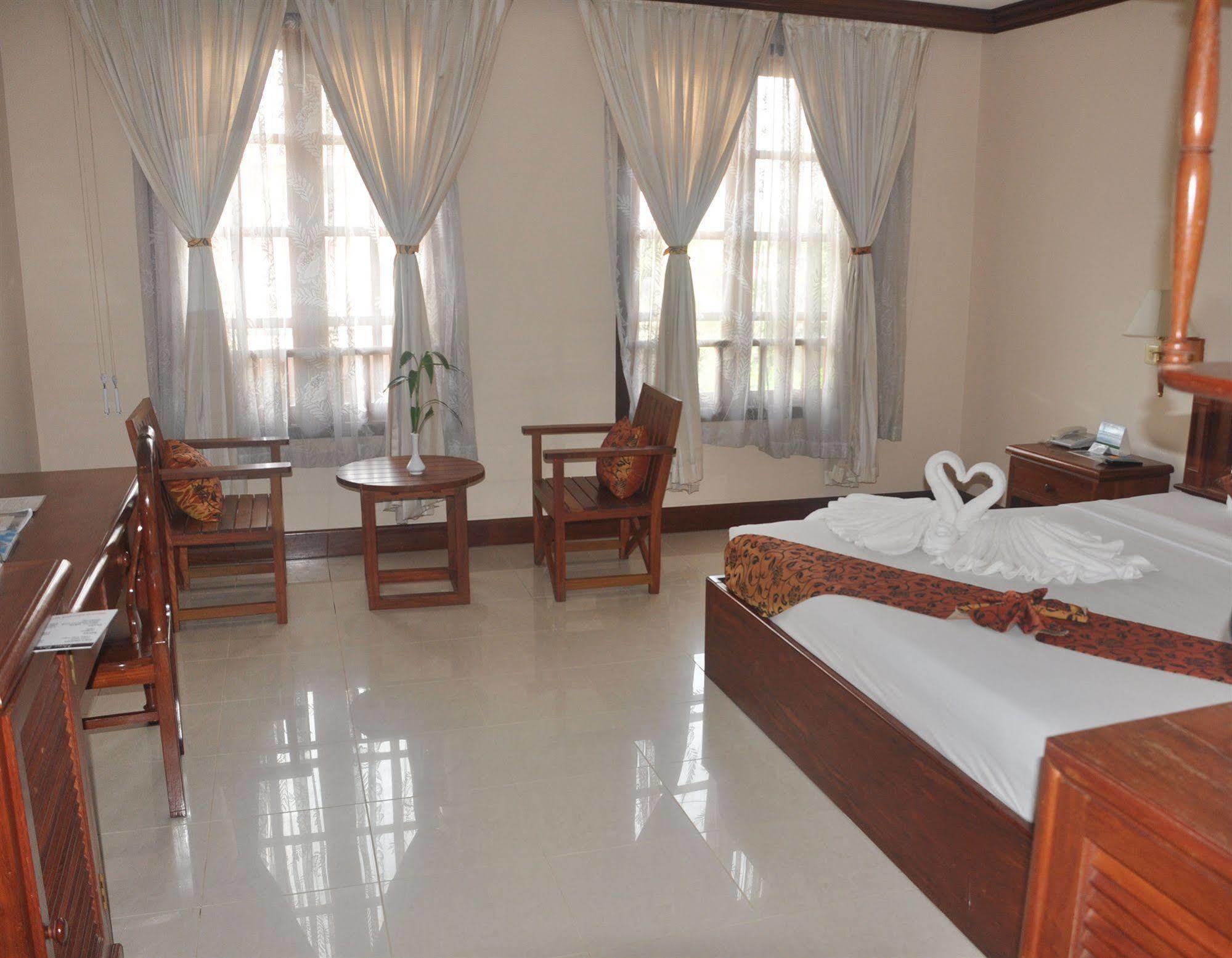Sun Inns Hotel Sziemreap Kültér fotó